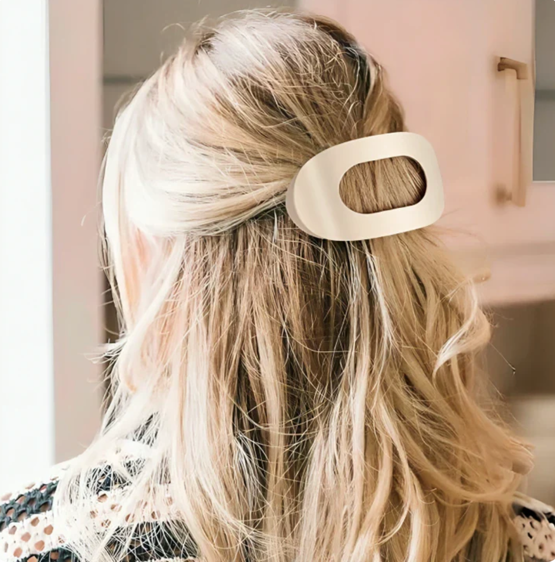 Pince à cheveux : Attachez vos cheveux, dites adieu à l’inconfort