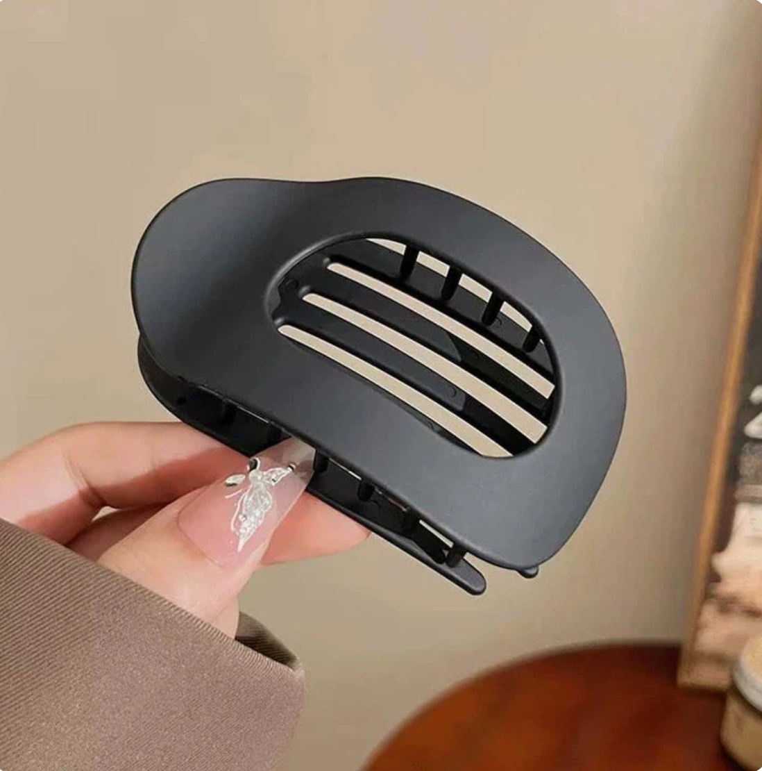 Pince à cheveux : Attachez vos cheveux, dites adieu à l’inconfort