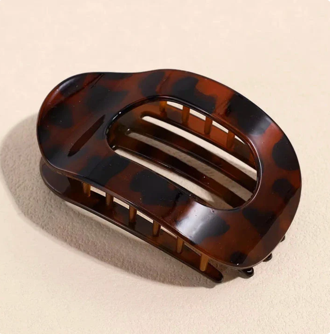 Pince à cheveux : Attachez vos cheveux, dites adieu à l’inconfort