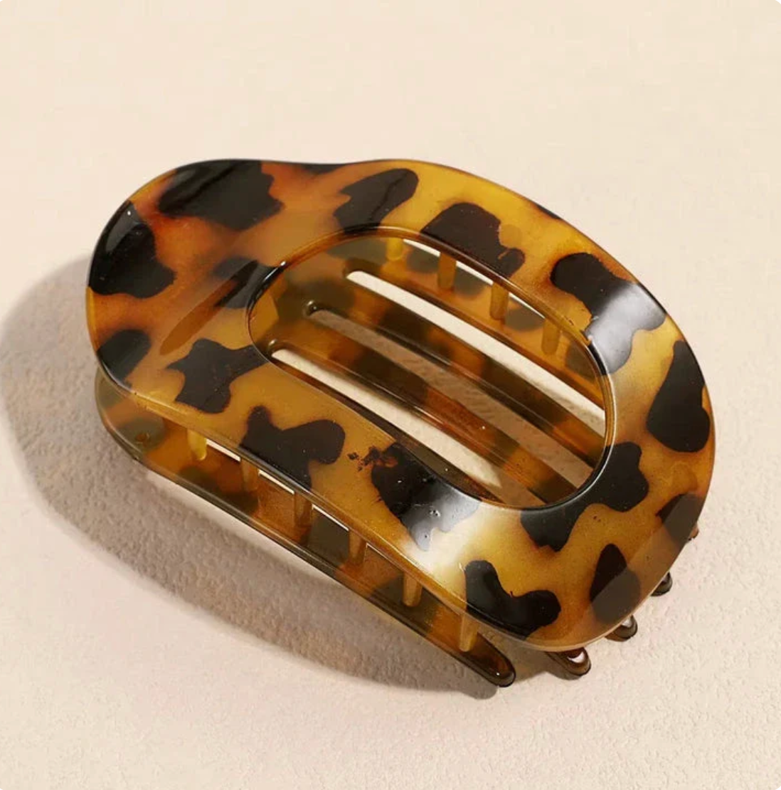 Pince à cheveux : Attachez vos cheveux, dites adieu à l’inconfort